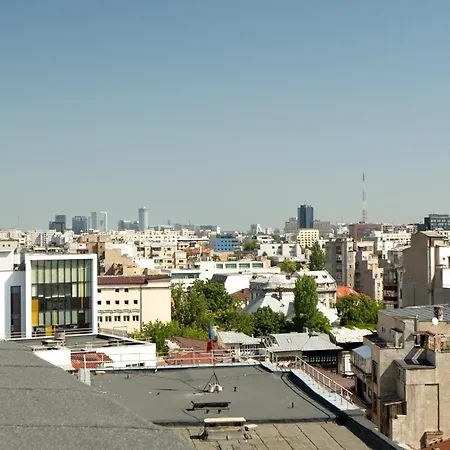 Classic Top-floor In The Historic Center With Views Lägenhet Bukarest