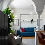 Classic Top-floor In The Historic Center With Views Apartment *