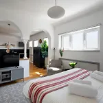 Classic Top-floor In The Historic Center With Views Apartment *